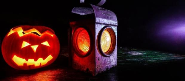 Halloween Games For Adults | POPSUGAR Smart Living - popsugar.com Halloween Games For Adults | POPSUGAR Smart Living - popsugar.com