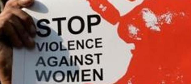 Onlookers film drunk man raping Vizag woman in broad daylight ... - hindustantimes.com Onlookers film drunk man raping Vizag woman in broad daylight ... - hindustantimes.com