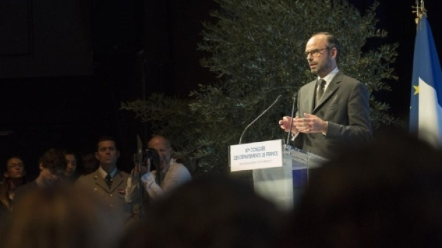 A Marseille, un Edouard Philippe arrangeant face aux départements ... - liberation.fr