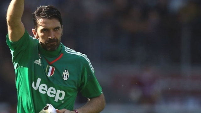 Buffon miglior portiere del 2017 - cno-webtv.it