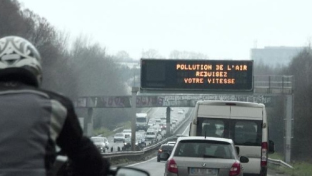 Et revoilà le pic de pollution et ses polémiques - Libération - liberation.fr