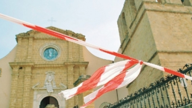 La Cattedrale di Agrigento chiusa da 6 anni e la crepa si allarga ... - gds.it