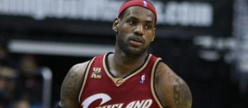 LeBron James handling the ball for the Cleveland Cavaliers - Keith Allison/wikipedia