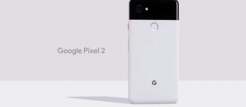 Hyped as a great smartphone before release, issues with the Google Pixel 2 and XL.| (Photo Credit : TechCrunch/YouTube screencap)