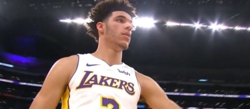 Lonzo Ball of the Los Angeles Lakers. (via YouTube - Real GD's Latest Highlights)