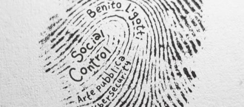 Mostra social control Milano a cura di Benito Ligotti
