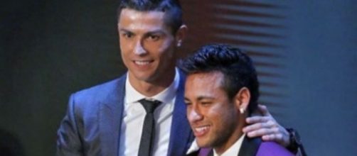 Real Madrid : Cristiano Ronaldo jauge Neymar !