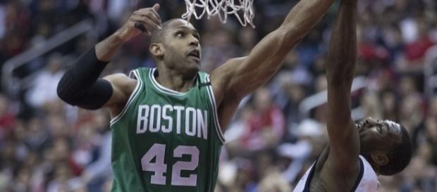 Al Horford goes for the D. | Image via Keith Allison/Flickr Al Horford goes for the D. | Image via Keith Allison/Flickr