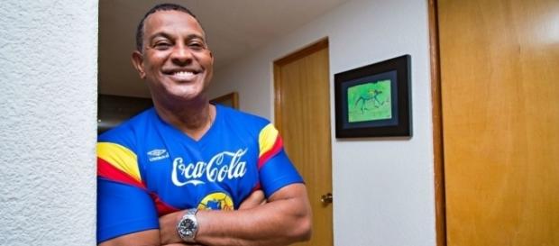 Antonio Carlos Santos sigue atacando al ex-directivo americanista Antonio Carlos Santos sigue atacando al ex-directivo americanista