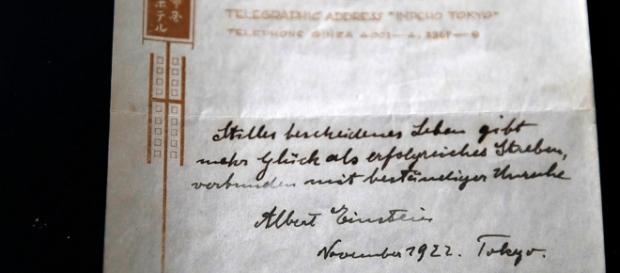 Nota de Albert Einstein con teoría de la felicidad | ELESPECTADOR.COM - elespectador.com Nota de Albert Einstein con teoría de la felicidad | ELESPECTADOR.COM - elespectador.com