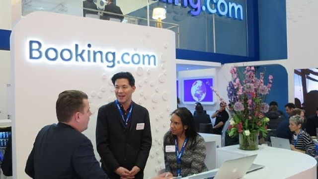 Lavoro a Londra per italiani con Booking.com (Wikimedia Commons)