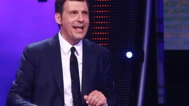 Malore choc per Fabrizio Frizzi, &egrave; ricoverato a Roma