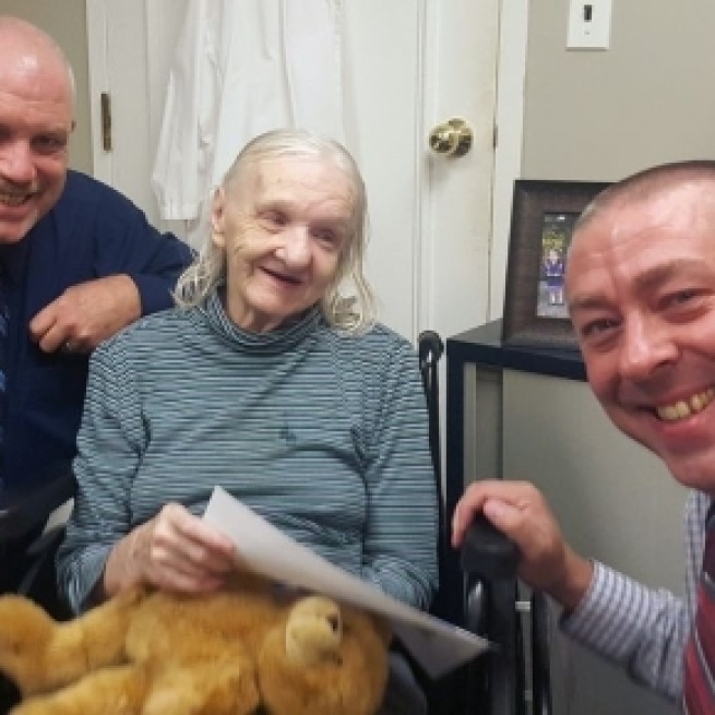 Detectives Ed Clouse,left and Richard Morgan with Flora Stevens.[image courtesy;Sullivan County Sheriff's Office]