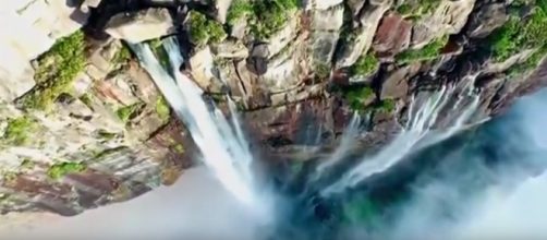 4 of the highest waterfalls in the world. [Image credit: Amazing News/YouTube screencap]
