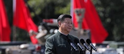 Il leader cinese Xi Jinping potrebbe risolvere la crisi coreana usando la forza? La pensa così Bill Emmott