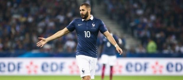 Equipe de France - EdF : Etre privé des Bleus, c'est dur avoue ... - foot01.com Equipe de France - EdF : Etre privé des Bleus, c'est dur avoue ... - foot01.com