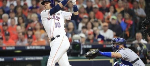 Yuli Gurriel fue el que encendió la mecha de la ofensiva. - EuroSport.com. Yuli Gurriel fue el que encendió la mecha de la ofensiva. - EuroSport.com.