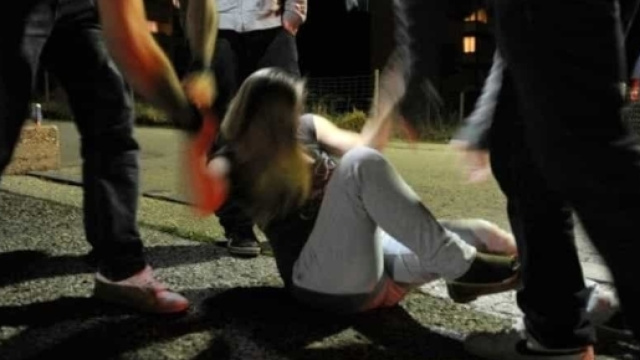 Stuprata da due stranieri a Ravenna.