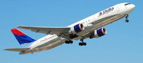Delta Air has uncovered a pet scam involving the airline.[image credit;Andrei Dimofte/Wikimedia Commons]