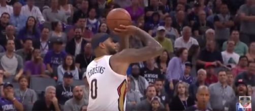 DeMarcus Cousins scored 41 points against his former team, Sacramento Kings. [Image Credit: Real GD's Latest Highlights/Youtube]