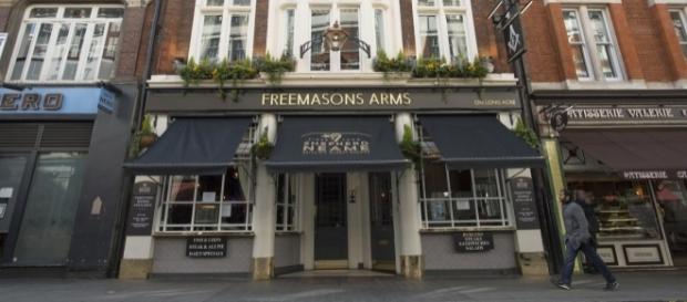 Freemasons Arms es la taberna donde el fútbol comenzó a rodar Freemasons Arms es la taberna donde el fútbol comenzó a rodar