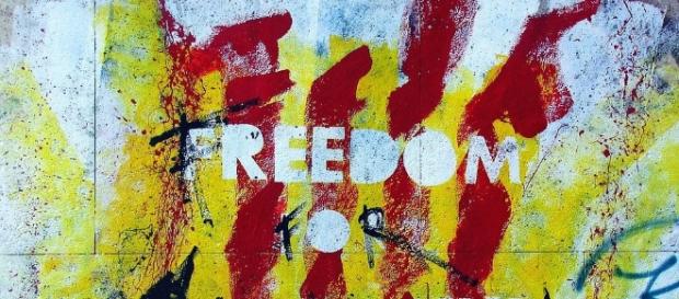 Graffiti on the wall in Catalan. Photo Joenomia -pixabay.com Graffiti on the wall in Catalan. Photo Joenomia -pixabay.com
