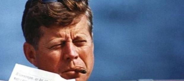 John F. Kennedy (Vía internet) John F. Kennedy (Vía internet)