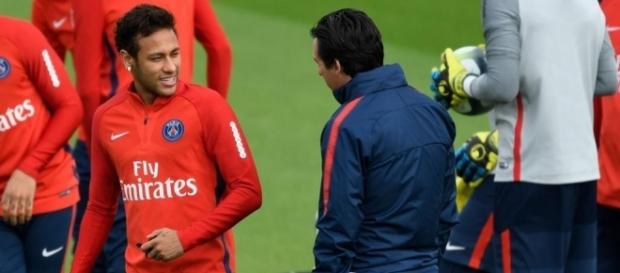 Neymar tendría problemas con Emery Neymar tendría problemas con Emery