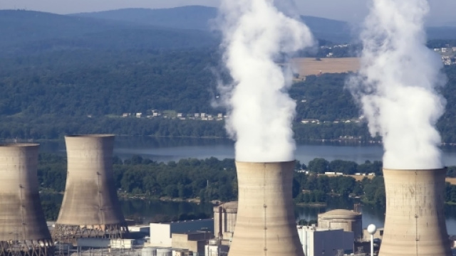 stop al nucleare in francia, la notizia arriva dal ministro hulot