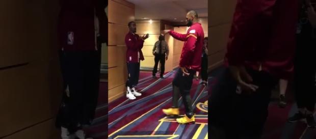 LeBron James talks about JR Smith's shooting struggles. (Image via AOSports!/YouTube Screenshot) LeBron James talks about JR Smith's shooting struggles. (Image via AOSports!/YouTube Screenshot)