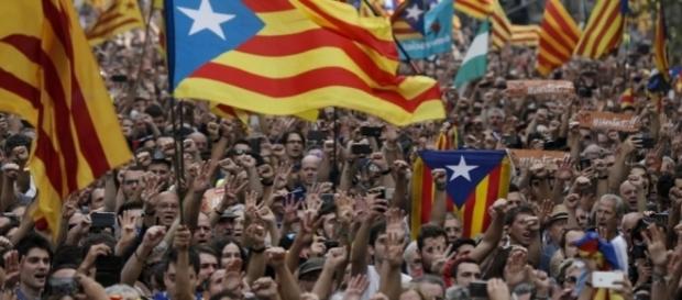Madrid garde la main sur la Catalogne Madrid garde la main sur la Catalogne
