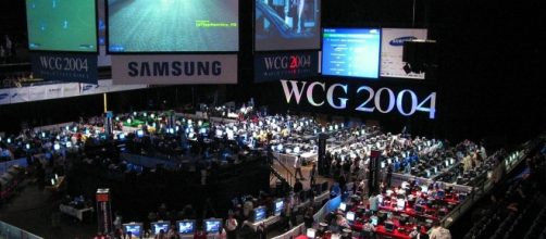 Il World Cyber Game 2004. L'arena.