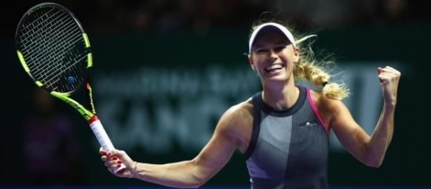 Carolina Wozniacki l'emporte en deux sets face à Williams (Getty). Carolina Wozniacki l'emporte en deux sets face à Williams (Getty).