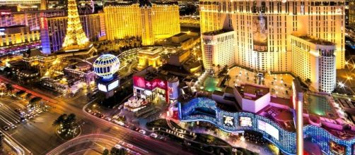 Las Vegas strip [Image via ngd3 / Pixabay].