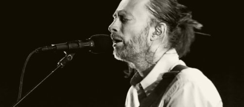 Thom Yorke performing as part of Radiohead [image: anyonlinyr via Flickr]