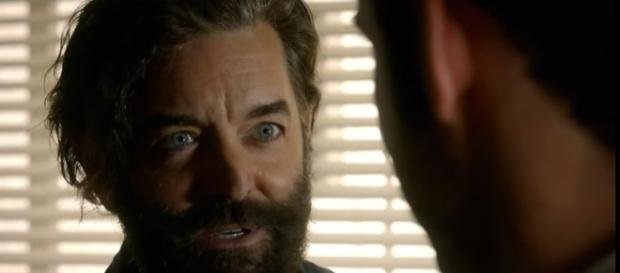 Joe Henderson wants God Johnson to return in "Lucifer" Season 3. (Photo:YouTube/eStar T.V.) Joe Henderson wants God Johnson to return in "Lucifer" Season 3. (Photo:YouTube/eStar T.V.)
