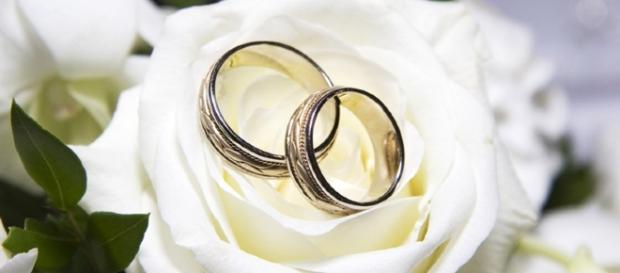 Mujer se casa consigo mismo cumpliendo su boda de ensueños- boda-barcelona.com Mujer se casa consigo mismo cumpliendo su boda de ensueños- boda-barcelona.com