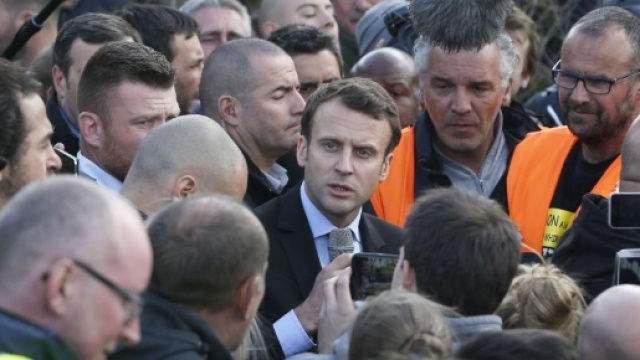 Présidentielle : "Marine, elle vous salue", la journée noire d ... - francetvinfo.fr