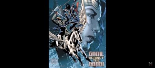 'Wonder Woman' 33 cover. Grail vs Perseus [Image via Best Comics Fan/Youtube screencap]