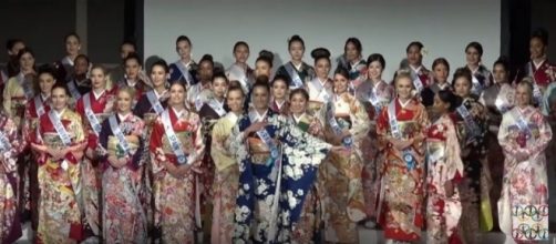 Miss International 2017 delegates in kimono [Image Credit: seng12900.beautypageant/YouTube]