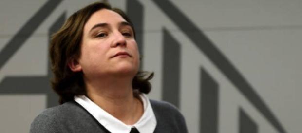 Ada Colau acusa a Rajoy de “inundar Cataluña de policías” - despiertainfo.com Ada Colau acusa a Rajoy de “inundar Cataluña de policías” - despiertainfo.com