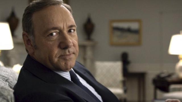 OnePlus paid $300,000 to have its smartphones appear in 'House of ... - businessinsider.com