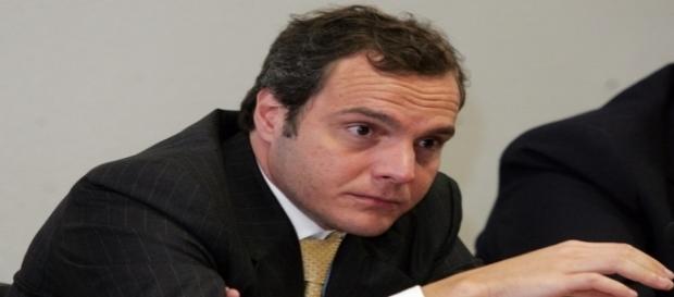 Em novo depoimento à Justiça, doleiro Lúcio Funaro diz que Temer teria recebido R$ 2,5 milhões em propina Em novo depoimento à Justiça, doleiro Lúcio Funaro diz que Temer teria recebido R$ 2,5 milhões em propina