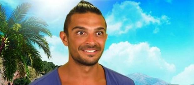 Julien Tanti : "Kim ? Elle est spéciale..." - public.fr Julien Tanti : "Kim ? Elle est spéciale..." - public.fr