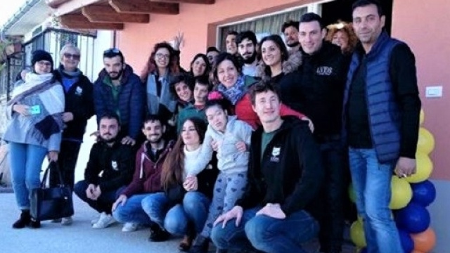 L'associazione La Via del Sale riesce a regalare una casa alla giovane Aurora