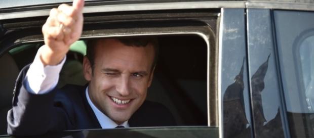 APL : Emmanuel Macron est-il le président des riches ? - rtl.fr APL : Emmanuel Macron est-il le président des riches ? - rtl.fr