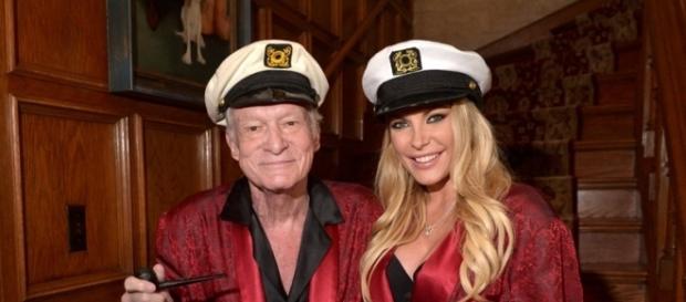 Hugh Hefner mit seiner dritten Ehefrau Crystal Harris Hugh Hefner mit seiner dritten Ehefrau Crystal Harris