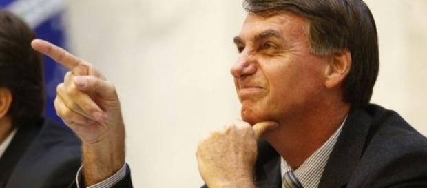 Justiça condenou o deputado Jair Bolsonaro Justiça condenou o deputado Jair Bolsonaro