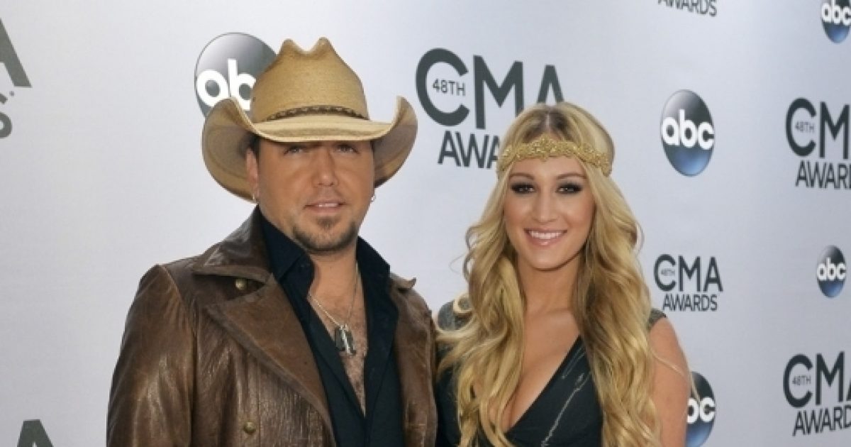 Jason Aldean S Pregnant Wife Recalls Horrendous Las Vegas Shooting