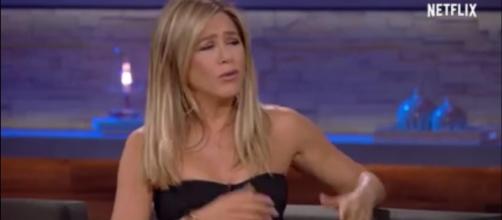 Jennifer Aniston goes braless in New York plus her views on Justin Theroux-- (Image Credit : Chelsea/YouTube screenshot)
